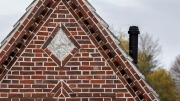 Historic Greetsiel - roof ridge